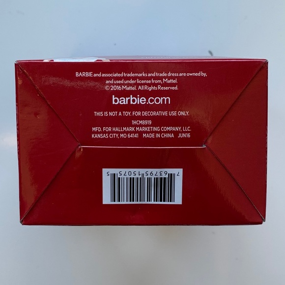 {Hallmark} - Barbie Christmas Tree Ornament - Picture 4 of 5